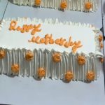 کیک تولد مستطیلی نارنجی